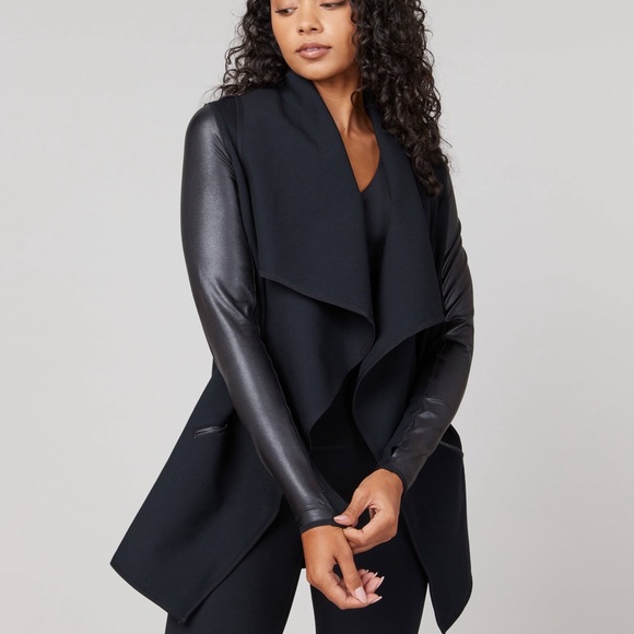 SPANX NWT Faux Leather Convertible Wrap Casual Stretch